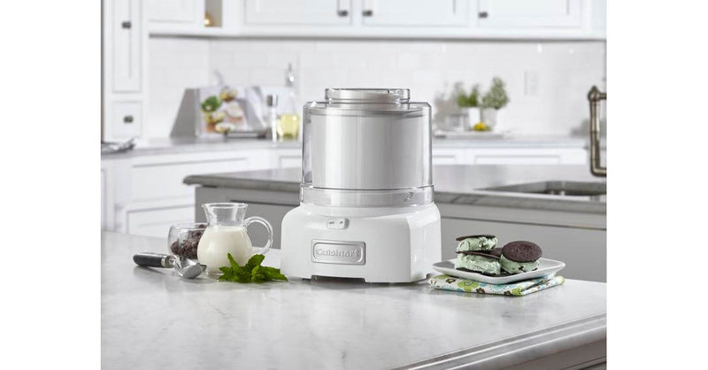 CUISINART FROZEN YOGURT & ICE CREAM MAKER