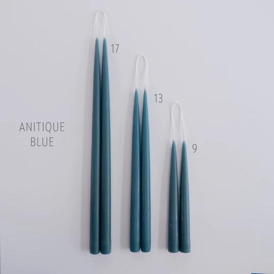 CLASSIC TAPERS ANTIQUE BLUE, 9IN